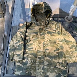Old Navy Boys Camouflage Rain Jacket